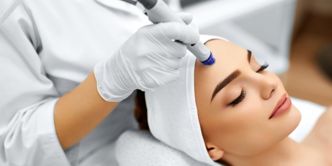 Piel Sana - Dermapen con Vitaminas - Villa Estética